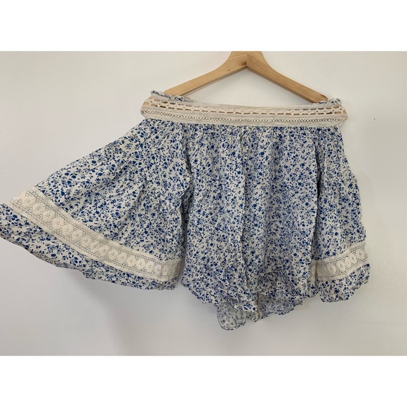 Off the shoulder top - Picture 1 of 5